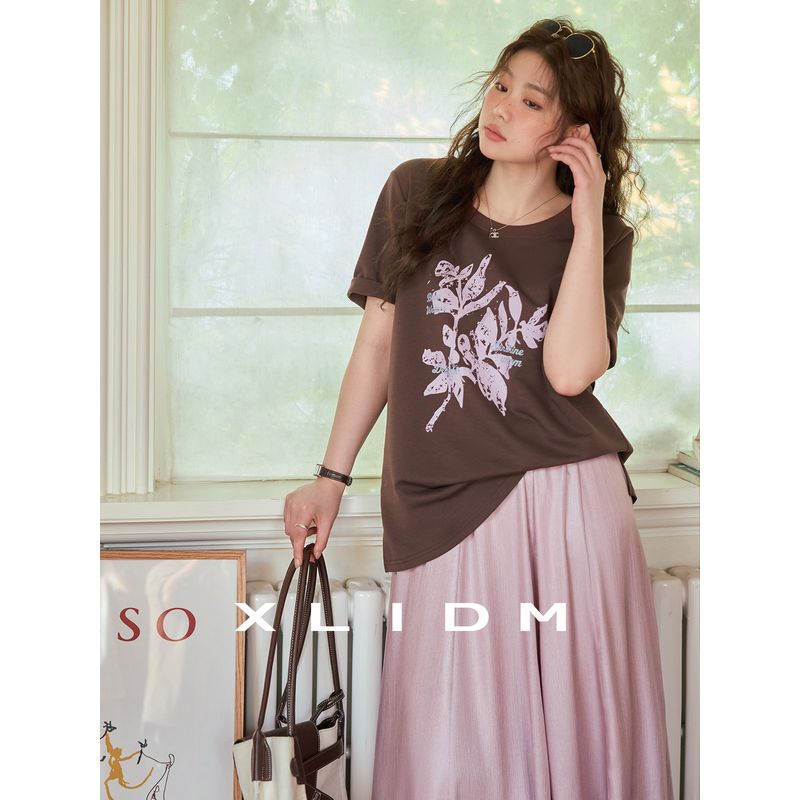 Xiao Li Plus size women clothing Contrast Color Print Shoulder Short sleeve T-shirt & Streamer Irregular A Word Petal Skirt Two-piece Set Chestnut Brown Top (Ready in Stock) XL
Xiao Li Plus size women clothing Contrast Color Print Shoulder Short sleeve T-shirt & Streamer Irregular A Word Petal Skirt Two-piece Set Chestnut Brown Top (Ready in Stock) XL