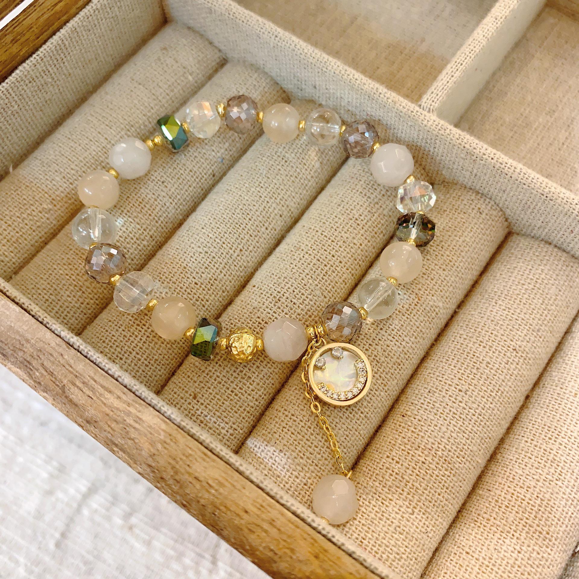 Niche Women s Moonstone, Pearl & Cat s Eye Stone Bracelet - Light Luxury Valentine s Day Gift
Niche Women s Moonstone, Pearl & Cat s Eye Stone Bracelet - Light Luxury Valentine s Day Gift