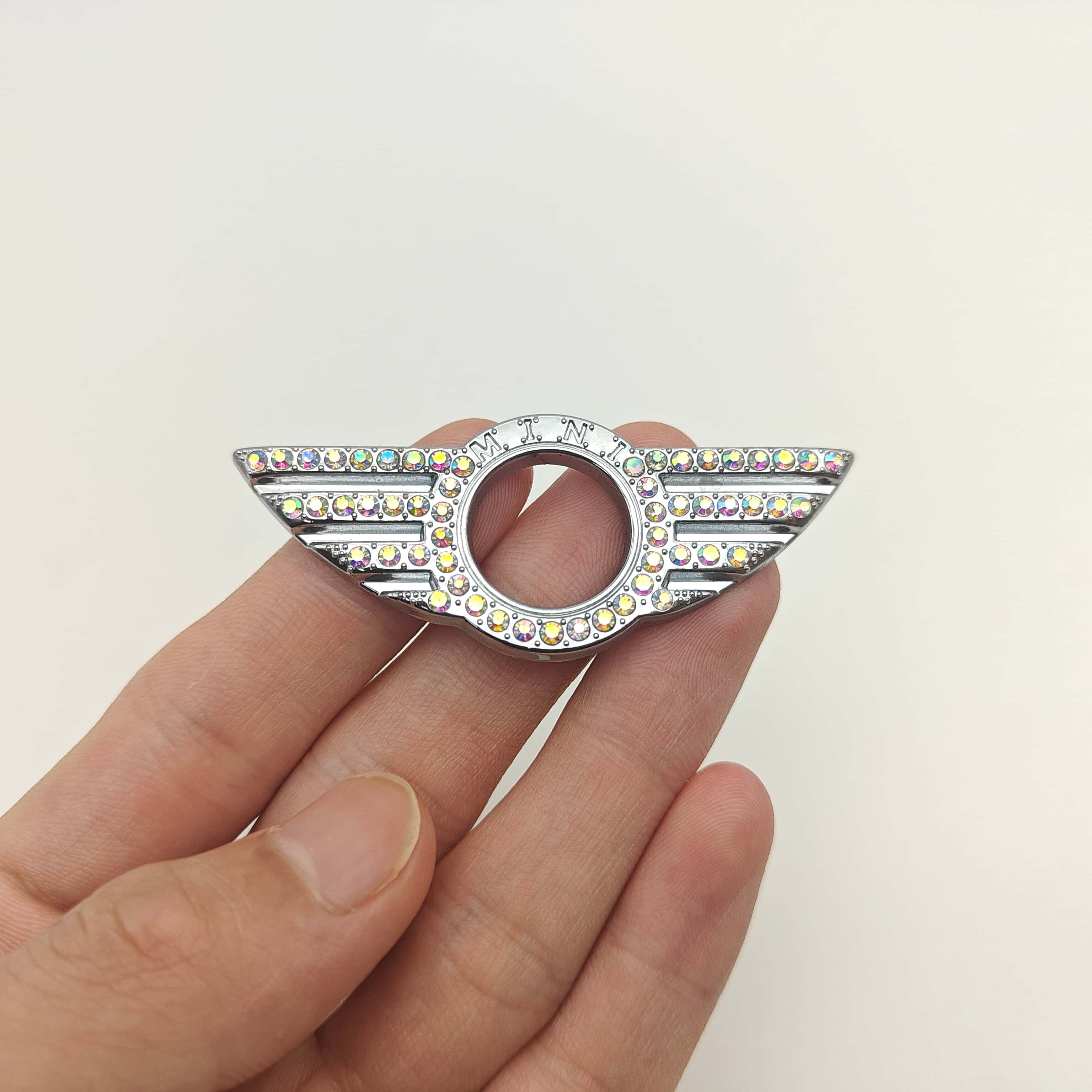 1Pc Set With Diamonds Metal Car Door Lock Pin Wing Emblem Badge Decal Cover for Minl Cooper S F54 F55 F56 F60 R55 Etc Colorful
1Pc Set With Diamonds Metal Car Door Lock Pin Wing Emblem Badge Decal Cover for Minl Cooper S F54 F55 F56 F60 R55 Etc Colorful