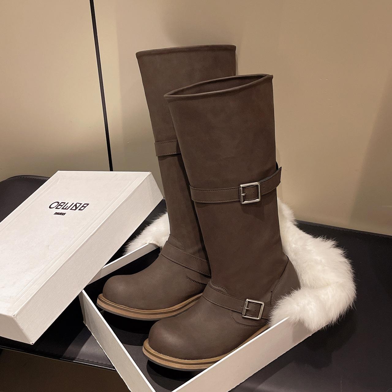 Маленькие американские ботильоны на тонкой платформе 2025 осень-зима новая модная универсальная обувь женские ретро-ботинки 40 темно-коричневого
Маленькие американские ботильоны на тонкой платформе 2025 осень-зима новая модная универсальная обувь женские ретро-ботинки 40 темно-коричневого