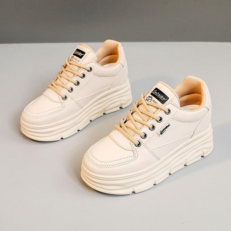 W new autumn color matching inner height increase thick-soled student wear-resistant breathable board shoes 34 хаки
W new autumn color matching inner height increase thick-soled student wear-resistant breathable board shoes 34 хаки