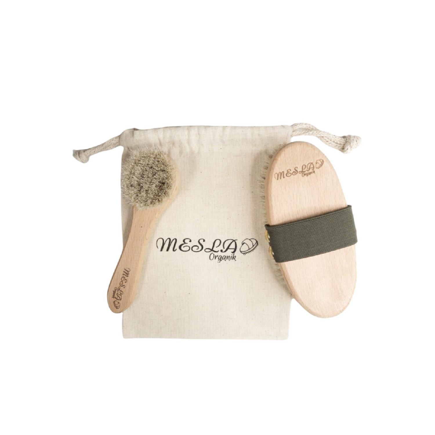 Natural Horsehair Cellulite Brush And Face Brush 
Natural Horsehair Cellulite Brush And Face Brush