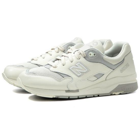 New Balance 1600 Белый - CM1600WP EU 42 белый
New Balance 1600 Белый - CM1600WP EU 42 белый