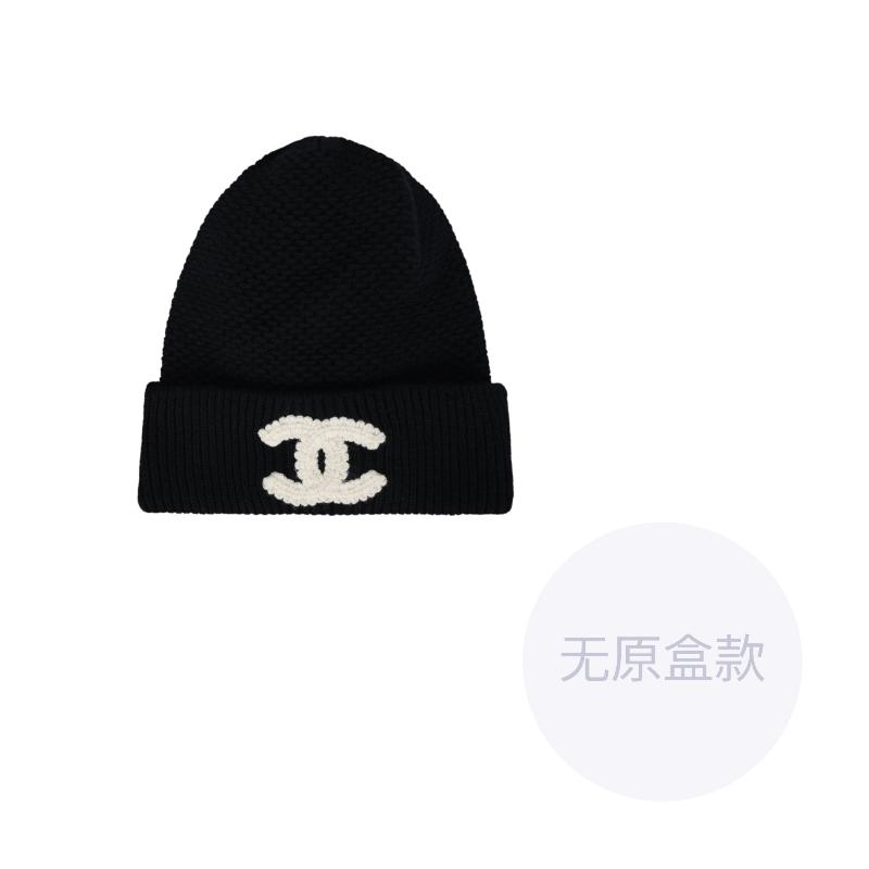 CHANEL embroidered logo knitted cashmere wool hat women s black/dark blue чорний
CHANEL embroidered logo knitted cashmere wool hat women s black/dark blue чорний