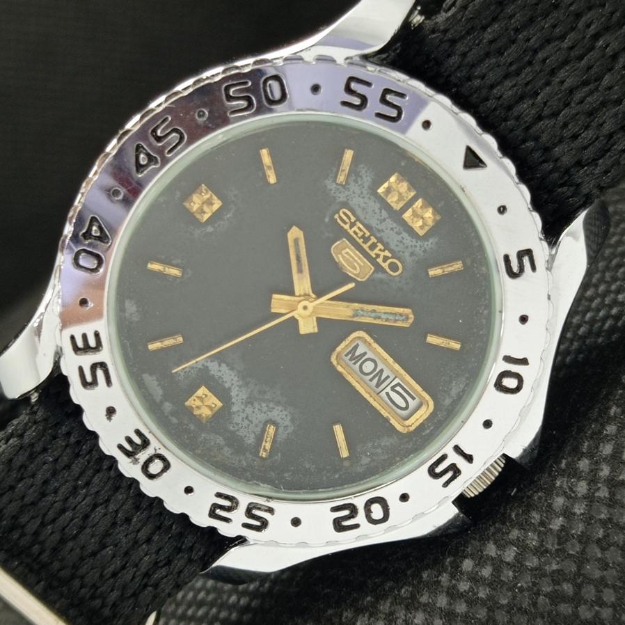 МУЖСКИЕ ВОССТАНОВЛЕННЫЕ SEIKO 5 JAPAN AUTOMATIC 6319A ОРИГИНАЛЬНЫЕ ЧАСЫ С ЦИФЕРБЛАТОМ a425762-2 R1028-a425762
МУЖСКИЕ ВОССТАНОВЛЕННЫЕ SEIKO 5 JAPAN AUTOMATIC 6319A ОРИГИНАЛЬНЫЕ ЧАСЫ С ЦИФЕРБЛАТОМ a425762-2 R1028-a425762