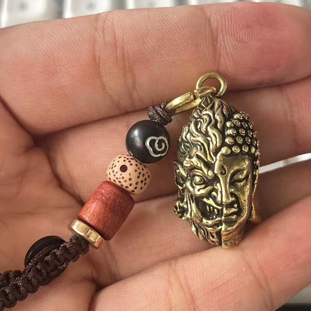 Латунный кулон-веревка с головой Будды-демона: Мужское украшение для снятия стресса ручной работы в подарок
Латунный кулон-веревка с головой Будды-демона: Мужское украшение для снятия стресса ручной работы в подарок