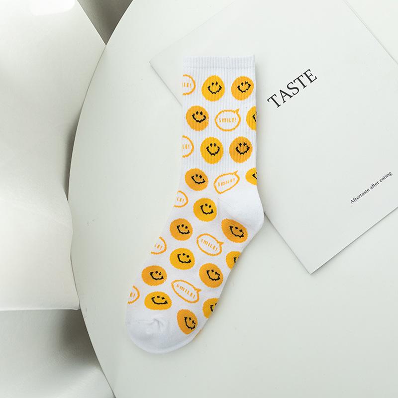 Women s Mid-Calf Smiley Face Cotton Socks - Black & White, Trendy Japanese Style for Autumn/Winter, Couple s Sports Wear One Size (35-40)
Women s Mid-Calf Smiley Face Cotton Socks - Black & White, Trendy Japanese Style for Autumn/Winter, Couple s Sports Wear One Size (35-40)