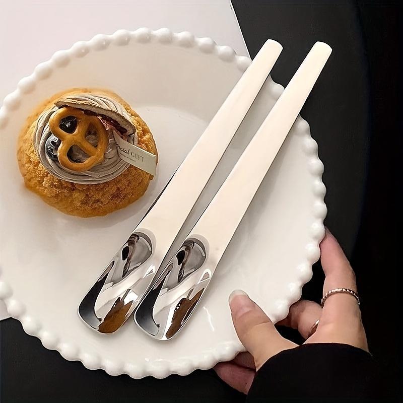 Dessert Spoon Long Handle, Mixing Yogurt Oatmeal Spoon Exquisite Coffee Spoon, Stainless Steel Cake Spoon Jar Ice Cream Spoon
Dessert Spoon Long Handle, Mixing Yogurt Oatmeal Spoon Exquisite Coffee Spoon, Stainless Steel Cake Spoon Jar Ice Cream Spoon