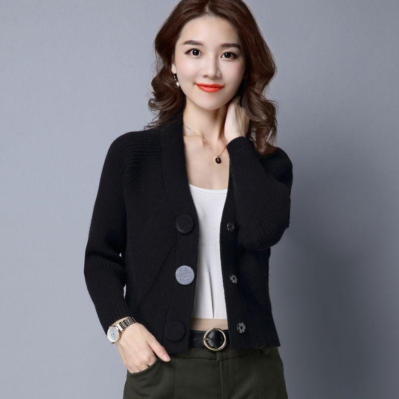 Модный осенний свитер для женщин, короткая трикотажная куртка, подходящая ко всему XXL чёрный
Модный осенний свитер для женщин, короткая трикотажная куртка, подходящая ко всему XXL чёрный