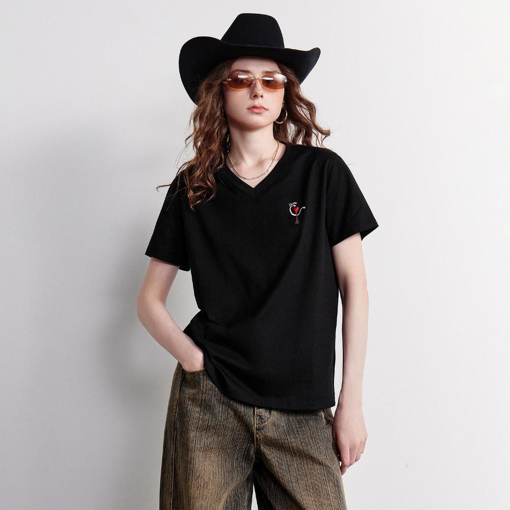 TOYOUTH Women T-shirt 2026 Summer New Pure V-neck LooseHeart Embroidered Top XL
TOYOUTH Women T-shirt 2026 Summer New Pure V-neck LooseHeart Embroidered Top XL