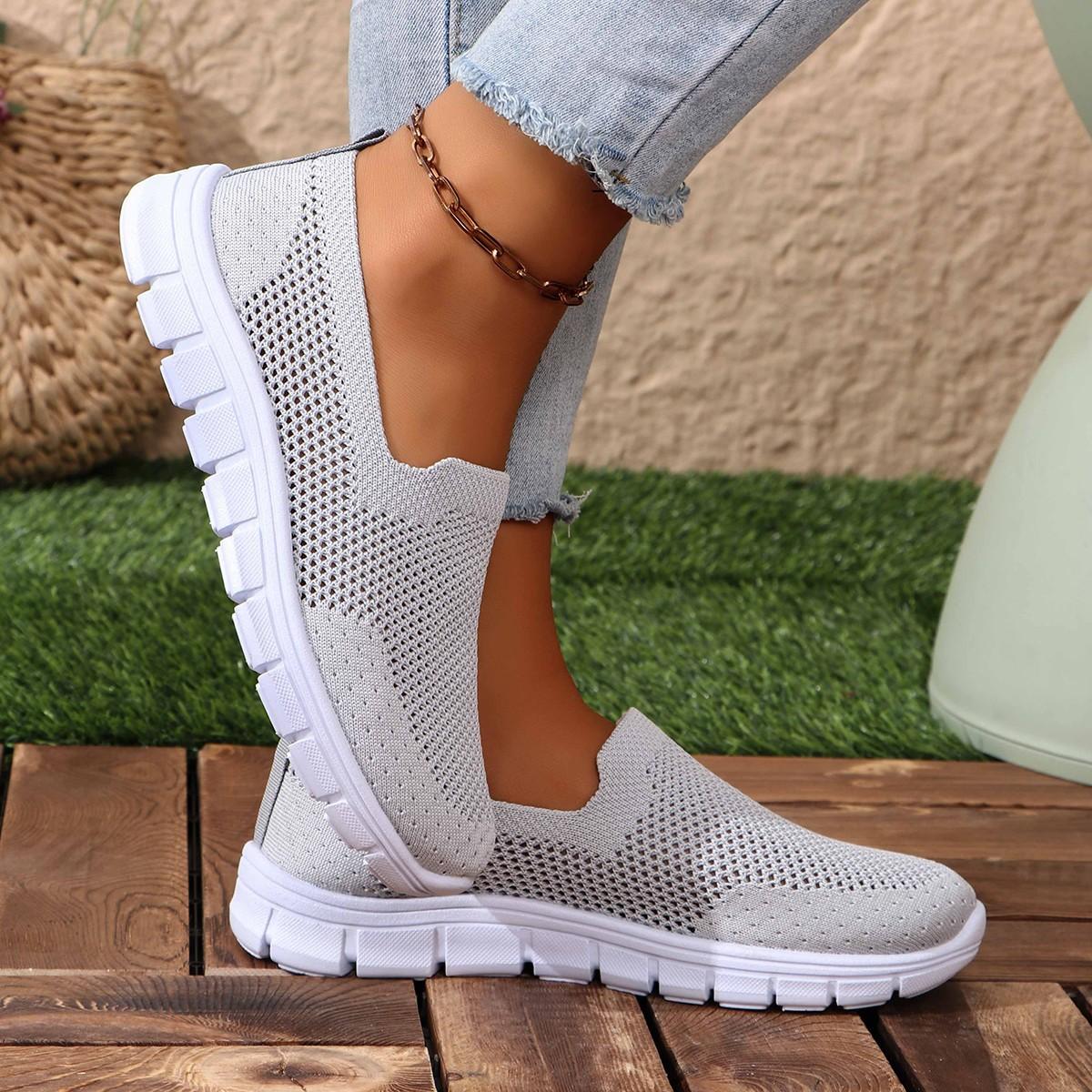 Lazy shoes 2024 new European and American wind shoes shallow mouth low top foreign trade large size fashion women s casual shoes 36
Lazy shoes 2024 new European and American wind shoes shallow mouth low top foreign trade large size fashion women s casual shoes 36