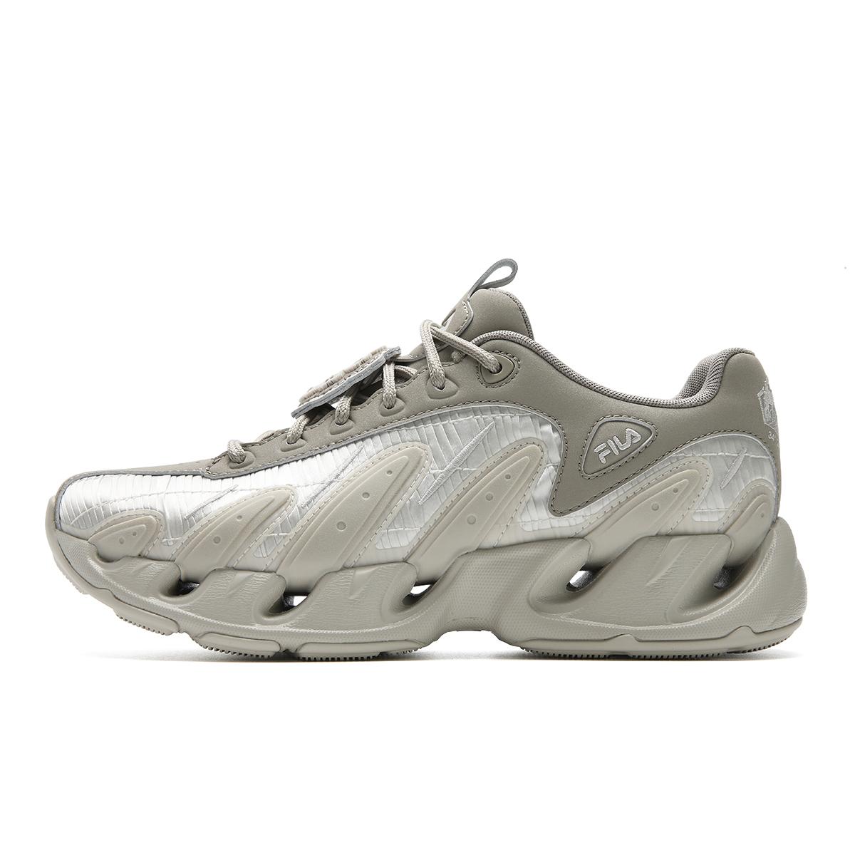 FILA VETTA Abrasion Resistant, Breathable, Lightweight Low top Chunky Sneakers Women s Aluminum Gray/Bright Gray F12W612162FAA 36
FILA VETTA Abrasion Resistant, Breathable, Lightweight Low top Chunky Sneakers Women s Aluminum Gray/Bright Gray F12W612162FAA 36