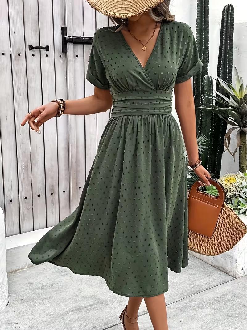 2025 European & American Women s Retro V-neck Polka Dot Embroidered Dress with Waist-cinching and Short Sleeves XXL армія зелений колір
2025 European & American Women s Retro V-neck Polka Dot Embroidered Dress with Waist-cinching and Short Sleeves XXL армія зелений колір