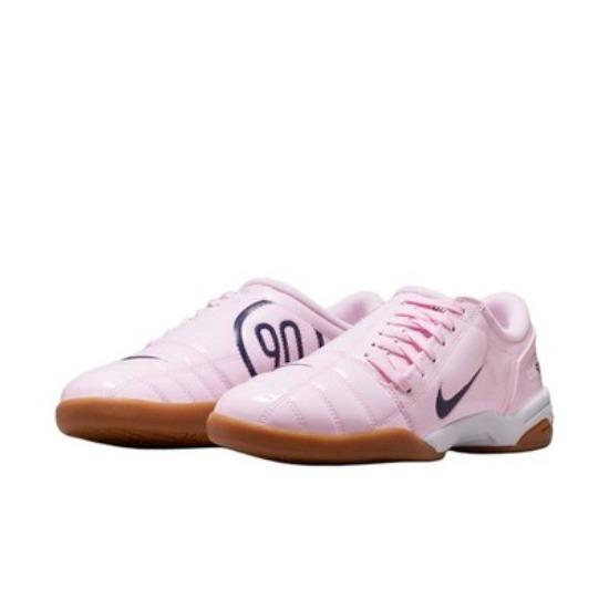 Nike Total 90 III Pink Gum Women IB5666-602 EU 38 тусклый серый
Nike Total 90 III Pink Gum Women IB5666-602 EU 38 тусклый серый