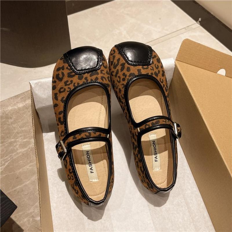 Весенние Новые Балетки Женская Мода Круглый Носок Неглубокий Вырез Вставки Леопардовый Принт Замша Мягкая Подошва Нескользящие Одинарные Туфли 40
Весенние Новые Балетки Женская Мода Круглый Носок Неглубокий Вырез Вставки Леопардовый Принт Замша Мягкая Подошва Нескользящие Одинарные Туфли 40