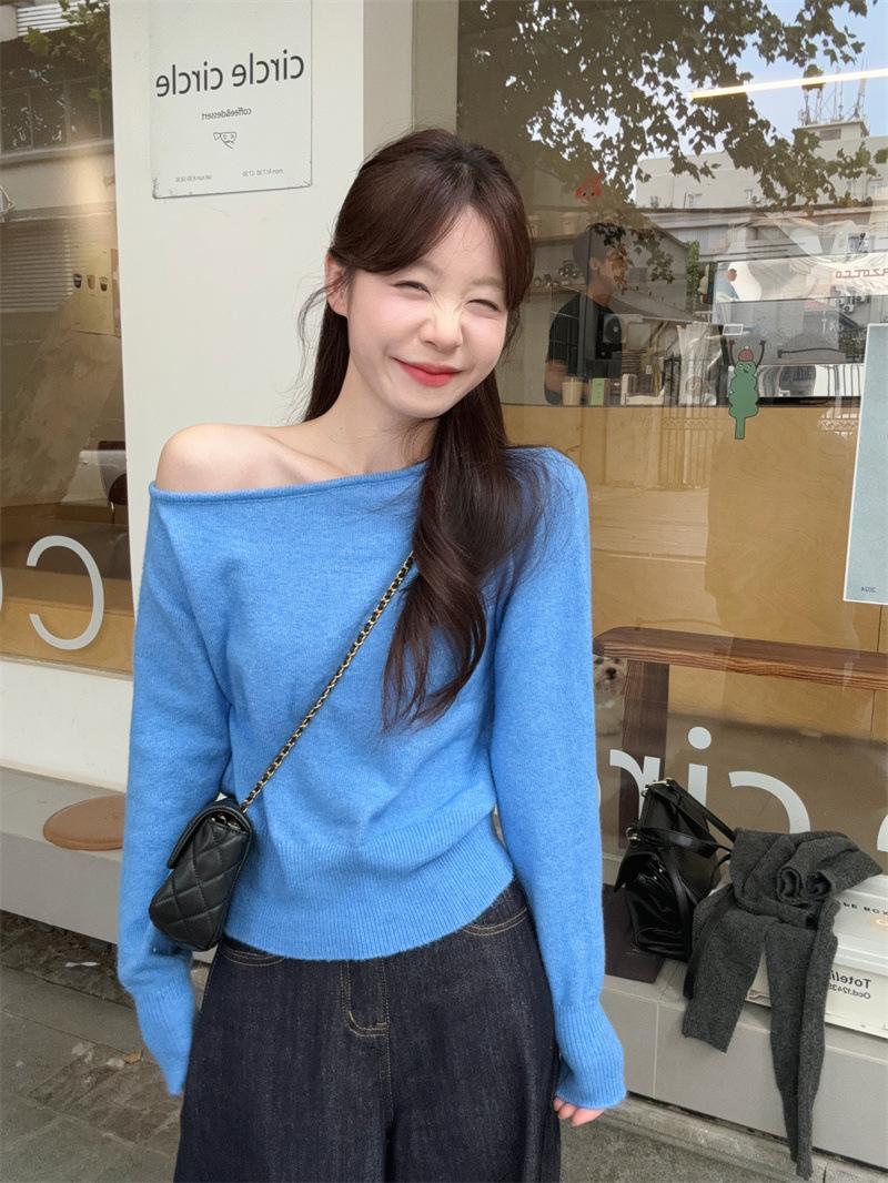 Retro red slanted shoulder soft waxy pullover sweater women s autumn new lazy casual loose knitted top one size fits all синій
Retro red slanted shoulder soft waxy pullover sweater women s autumn new lazy casual loose knitted top one size fits all синій