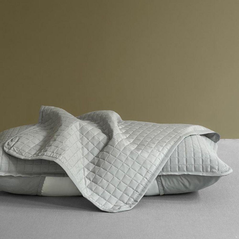 Head oil Pillow Cover Isolation layer Pillow core protection Comfortable Pillow Case Protector бежевий
Head oil Pillow Cover Isolation layer Pillow core protection Comfortable Pillow Case Protector бежевий