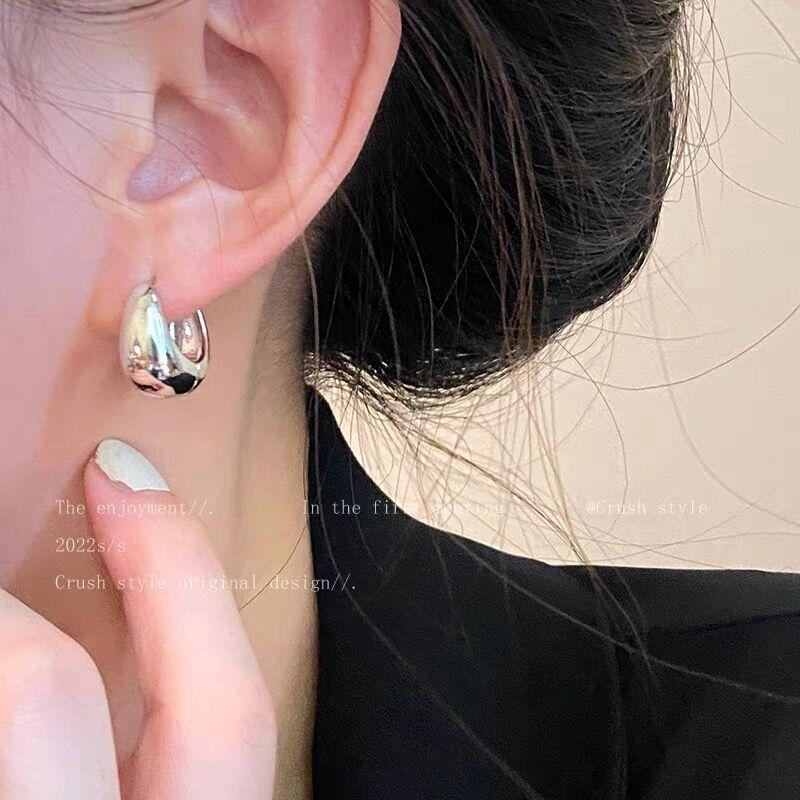 Wind~ Arc Metal Plain Ring Earrings Women S Simple Temperament Earrings Year Tide Commuter Earrings
Wind~ Arc Metal Plain Ring Earrings Women S Simple Temperament Earrings Year Tide Commuter Earrings