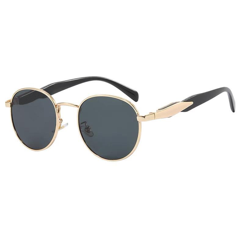 New European and American Circular Sunglasses for Women s Street Photography Metal Sunglasses Trendy Sun Glasses Lentes De Sol
New European and American Circular Sunglasses for Women s Street Photography Metal Sunglasses Trendy Sun Glasses Lentes De Sol