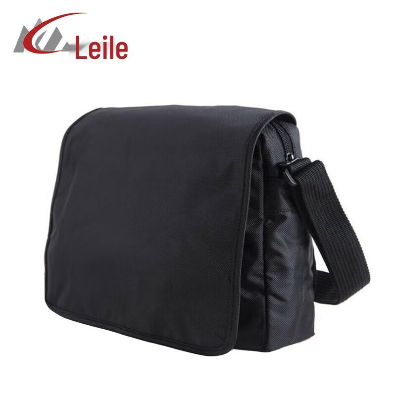 Leiler 07 Travel Crossbody Bag
Leiler 07 Travel Crossbody Bag