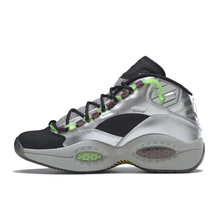 Кроссовки унисекс Reebok Illuminations Minions x Question Mid Grus Lab серебристо-серебристый-черный металлик FW7548
Кроссовки унисекс Reebok Illuminations Minions x Question Mid Grus Lab серебристо-серебристый-черный металлик FW7548