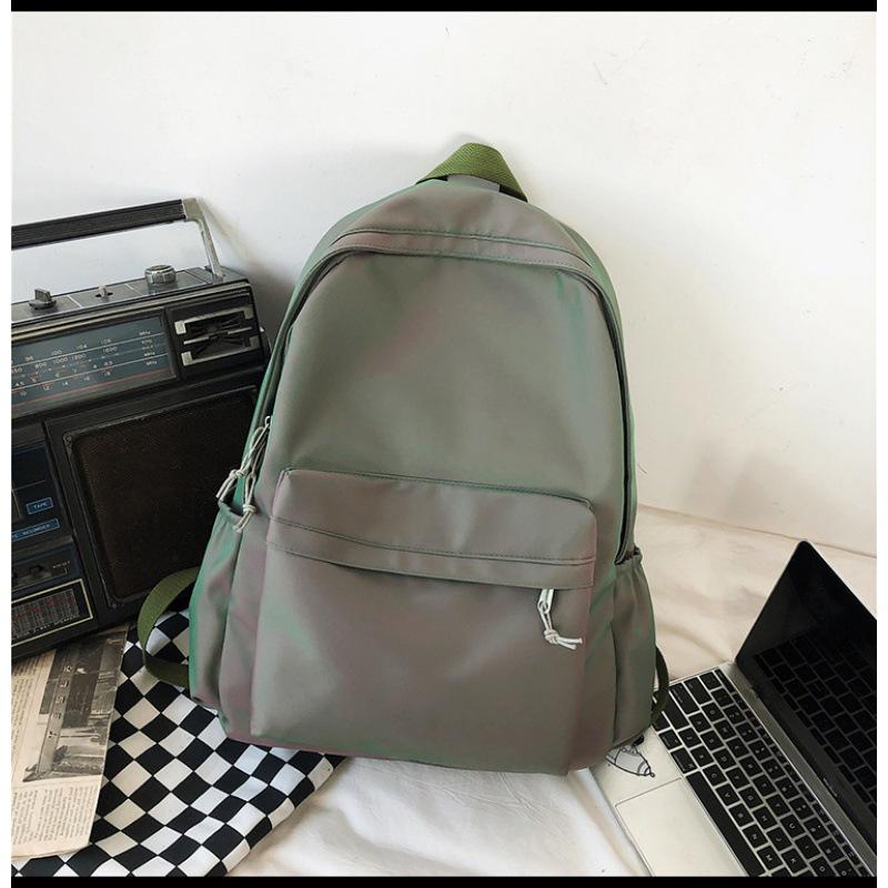 Рюкзак Gradient College: Сумка через плечо для мужчин из нейлона, большой вместимости, с защитой от брызг, в гонконгском стиле.
Рюкзак Gradient College: Сумка через плечо для мужчин из нейлона, большой вместимости, с защитой от брызг, в гонконгском стиле.