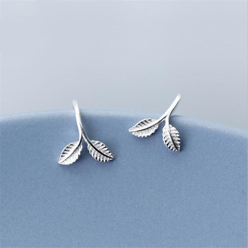 Creative Fashion Sweet Spring Fresh 925 Sterling Silver Jewelry Beautiful Leaves Germination Hook Women Dangle Earrings E294 срібний
Creative Fashion Sweet Spring Fresh 925 Sterling Silver Jewelry Beautiful Leaves Germination Hook Women Dangle Earrings E294 срібний