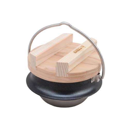 Clad Ultra-Hagama Mai, 1-cup capacity, double-layered steel, suitable for camping and outdoor activities, with lid, suitable for direct heat, made in
Clad Ultra-Hagama Mai, 1-cup capacity, double-layered steel, suitable for camping and outdoor activities, with lid, suitable for direct heat, made in