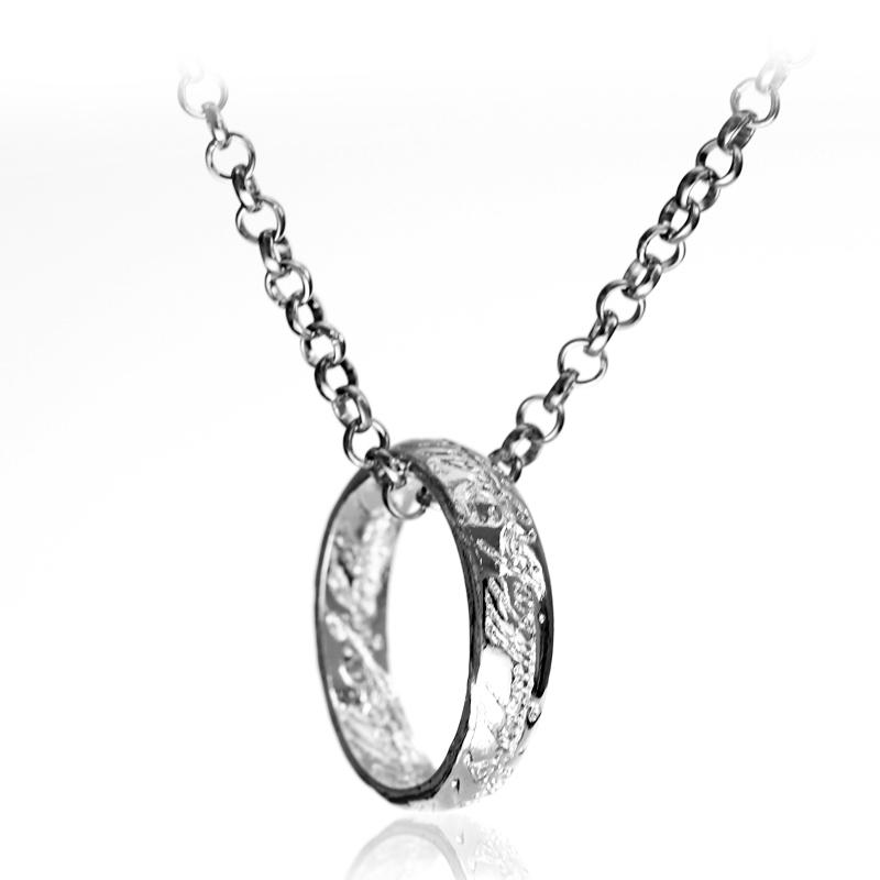 Ожерелье One Ringss Of Power Эльфы Бэггинс Голлум Толкиен Письма Золотого цвета Подвеска Модные ювелирные изделия из фильмов Мужчины Женщины Оптовая продажа
Ожерелье One Ringss Of Power Эльфы Бэггинс Голлум Толкиен Письма Золотого цвета Подвеска Модные ювелирные изделия из фильмов Мужчины Женщины Оптовая продажа