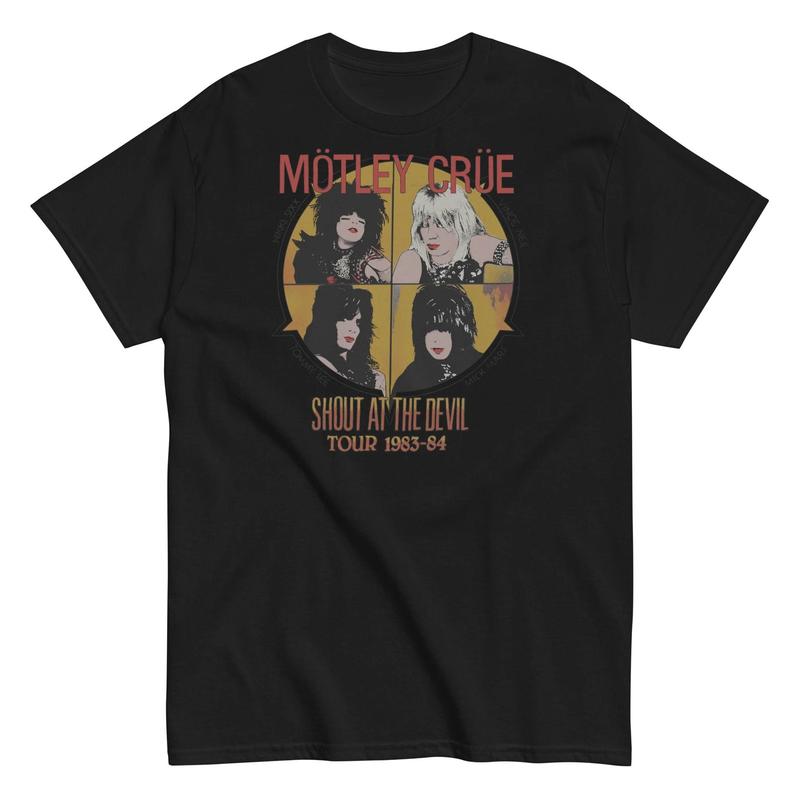 Motley Crue - Always on Tour Unisex T-Shirt L
Motley Crue - Always on Tour Unisex T-Shirt L