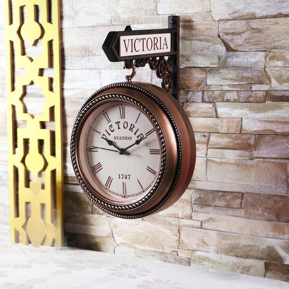 Wooden Pattern Replica Dual Side Victoria Station Wall Clock Vintage Style Large Numerals Quartz Movement Platform Railway Clock Home Decor
Wooden Pattern Replica Dual Side Victoria Station Wall Clock Vintage Style Large Numerals Quartz Movement Platform Railway Clock Home Decor