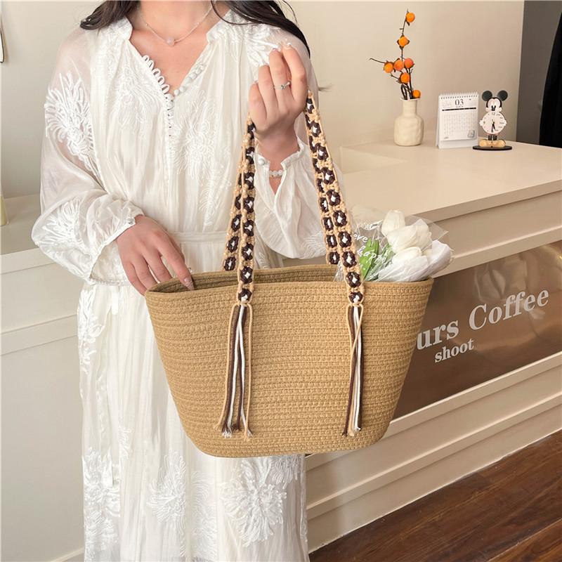 25 years of summer new tote bag large capacity fashion versatile woven bag vacation style lazy simple shoulder bag women 32*12*27 бежевий
25 years of summer new tote bag large capacity fashion versatile woven bag vacation style lazy simple shoulder bag women 32*12*27 бежевий