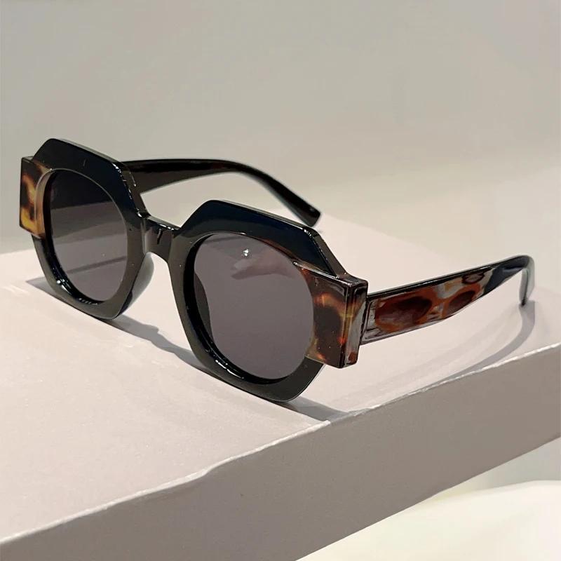 Солнцезащитные очки Polygon Rim для мужчин Новинка Модные Градиентные Леденцовые Цвета Повседневные Солнцезащитные Очки для Женщин Трендовый Дизайн Бренда Оттенки without case
Солнцезащитные очки Polygon Rim для мужчин Новинка Модные Градиентные Леденцовые Цвета Повседневные Солнцезащитные Очки для Женщин Трендовый Дизайн Бренда Оттенки without case