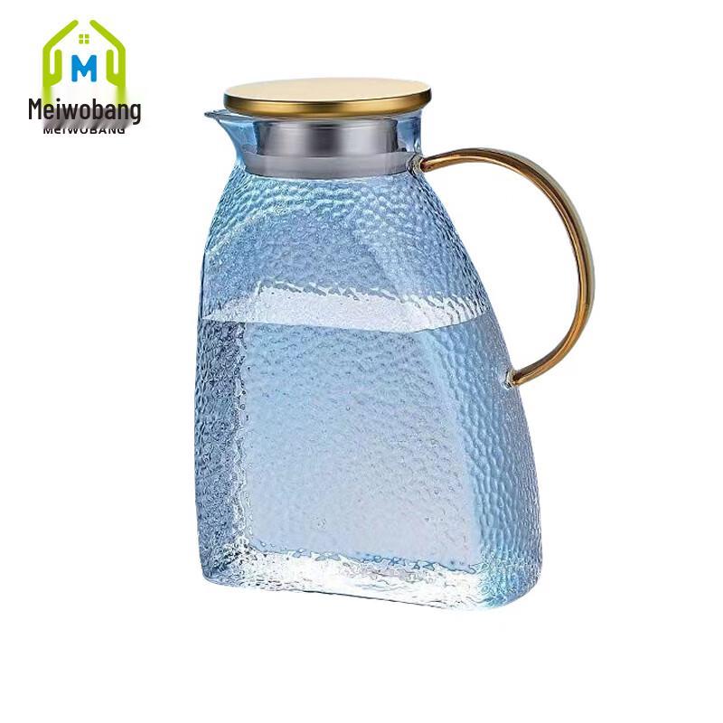 Meiwo Bang 1800ml Hammered Gold Lid Glass Pitcher
Meiwo Bang 1800ml Hammered Gold Lid Glass Pitcher