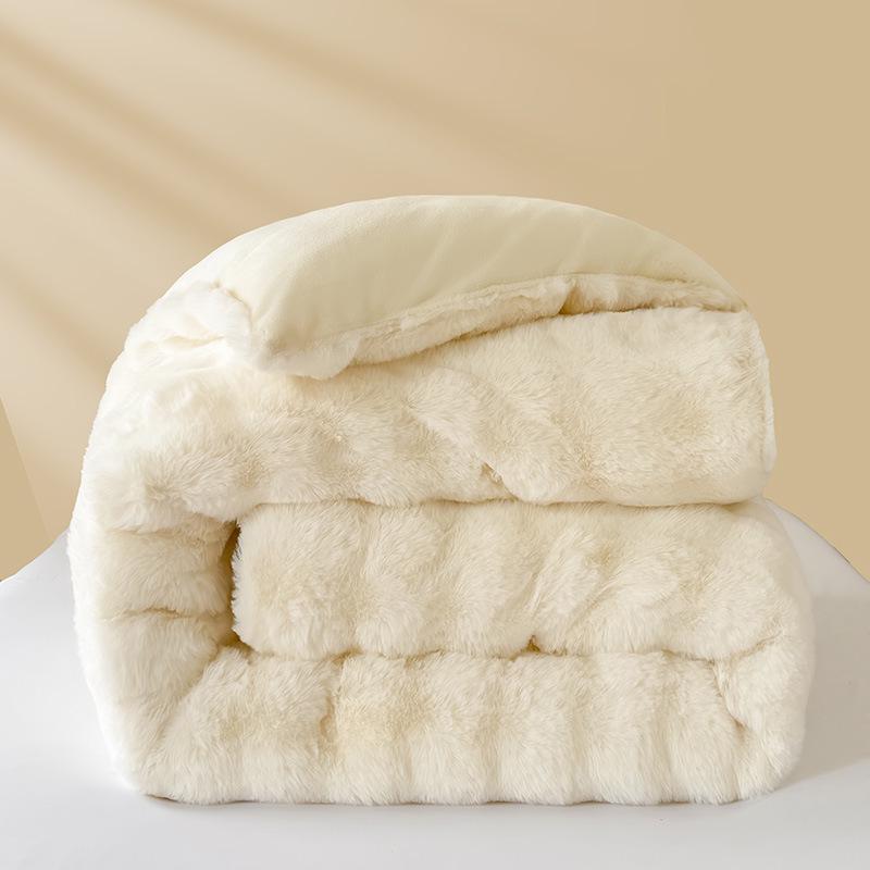 2025 Milk Velvet Quilt Comforter: Thick, Warm Rabbit Hair & Coral Fleece Bedding for Winter, Spring, and Autumn 200x230cm Spring/Autumn Quilt ~6lbs (10-15℃)
2025 Milk Velvet Quilt Comforter: Thick, Warm Rabbit Hair & Coral Fleece Bedding for Winter, Spring, and Autumn 200x230cm Spring/Autumn Quilt ~6lbs (10-15℃)