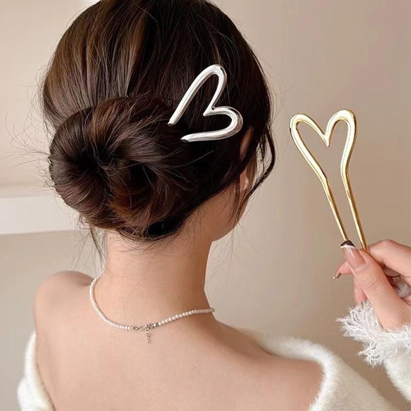Metal Heart Women Hairpins Girls Hair Forks Hair Sticks Elegant U-shape Hair Pins Clips Headwear Women Hair Accessories Headwear
Metal Heart Women Hairpins Girls Hair Forks Hair Sticks Elegant U-shape Hair Pins Clips Headwear Women Hair Accessories Headwear
