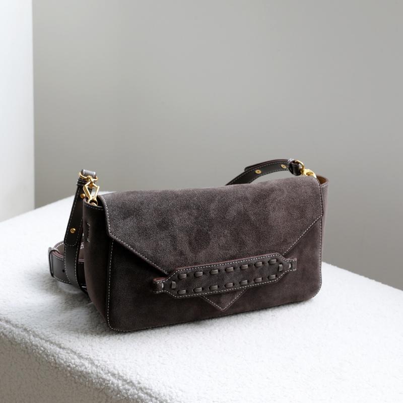 2025 Autumn New Simple Frosted Cowhide Envelope Bag Retro Single Shoulder Crossbody Leather Women s Commuter Bag серый
2025 Autumn New Simple Frosted Cowhide Envelope Bag Retro Single Shoulder Crossbody Leather Women s Commuter Bag серый