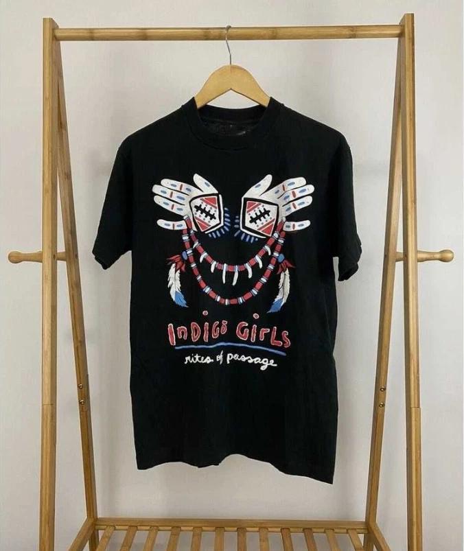 VTG Indigo Girls Rites Of Passage Unisex T-Shirt All Size S
VTG Indigo Girls Rites Of Passage Unisex T-Shirt All Size S