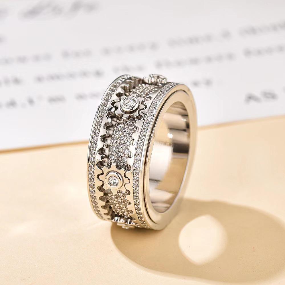Rotating Starry Sky Gear Couple Ring - Versatile Unisex Spinner Design Size 9 серебряный
Rotating Starry Sky Gear Couple Ring - Versatile Unisex Spinner Design Size 9 серебряный