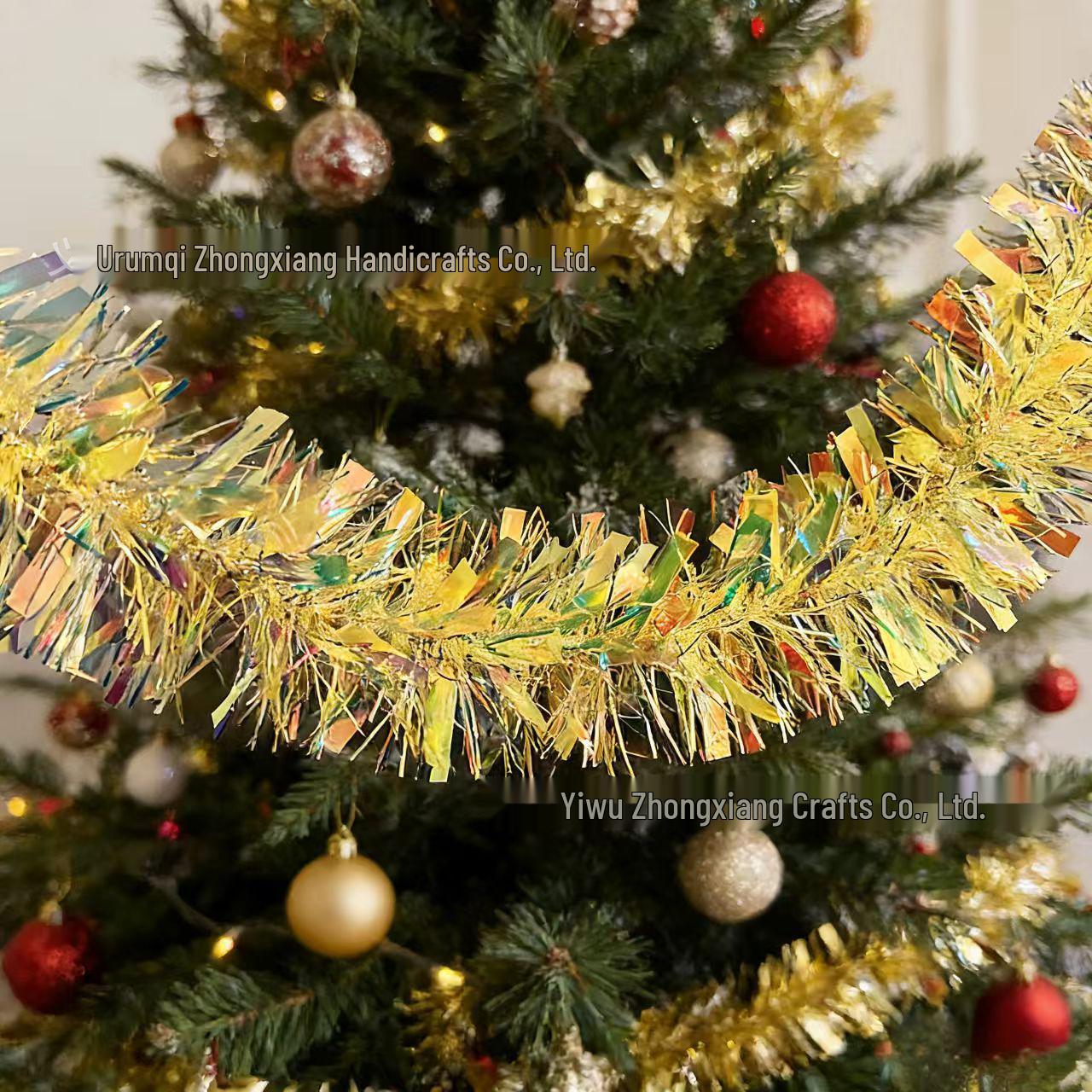 Vibrant Festive Feather Garland for Christmas, Weddings & Mall Decor 9cm x 2m
Vibrant Festive Feather Garland for Christmas, Weddings & Mall Decor 9cm x 2m