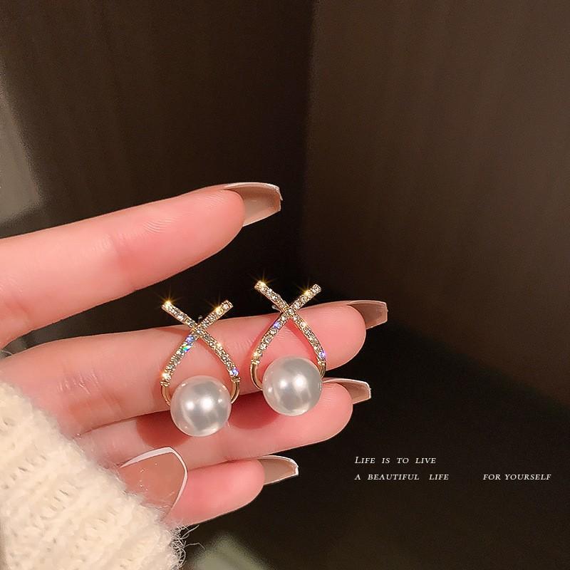 Новые женские серьги, легкие, роскошные, элегантные, женские серьги-гвоздики, роскошные серьги
Новые женские серьги, легкие, роскошные, элегантные, женские серьги-гвоздики, роскошные серьги