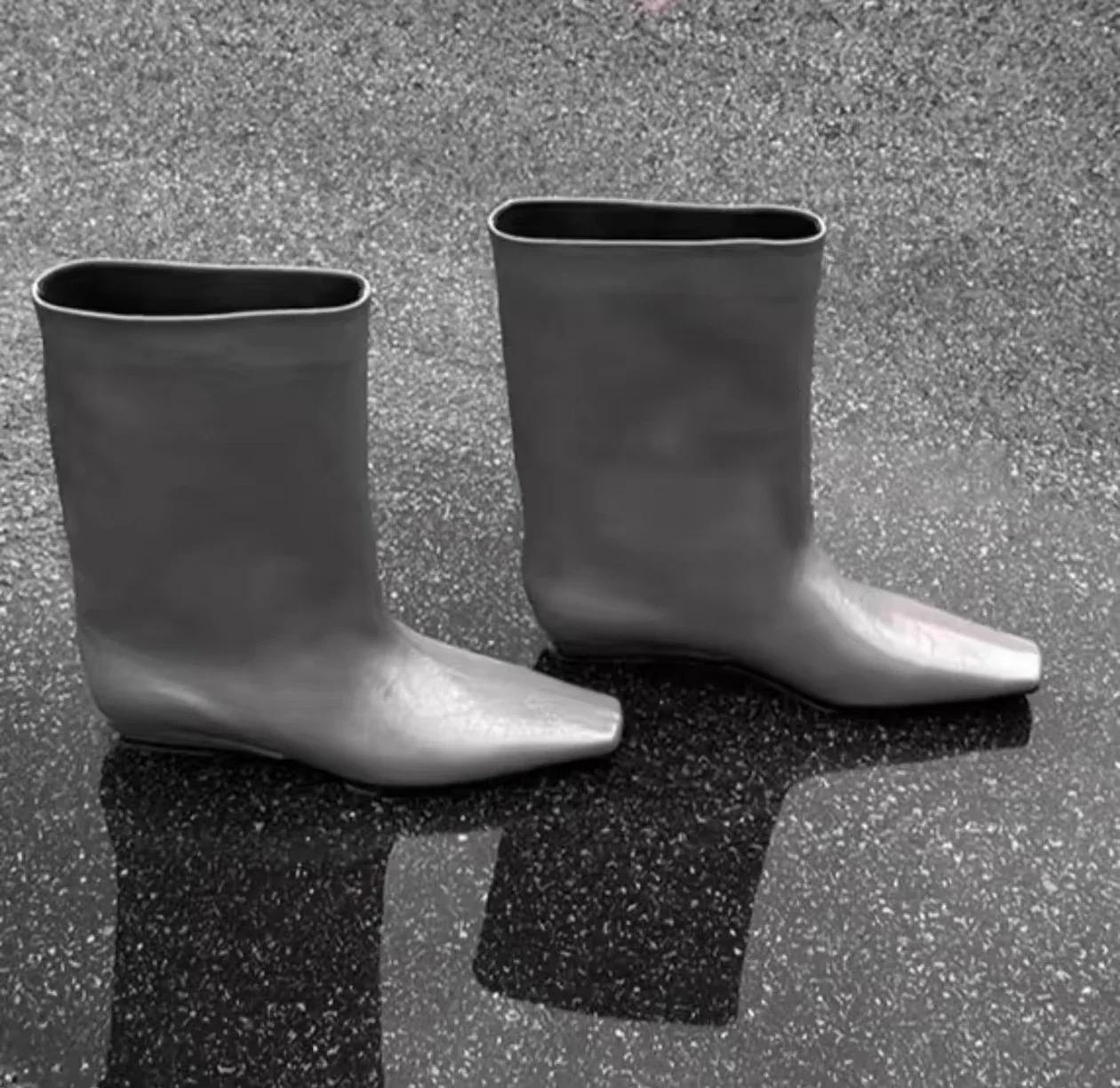 Fashion Simple Square Toe, Versatile Temperament, Low-heeled Knight Boots for Women 2025 New Fashion Temperament Mid-leg Boots 35
Fashion Simple Square Toe, Versatile Temperament, Low-heeled Knight Boots for Women 2025 New Fashion Temperament Mid-leg Boots 35