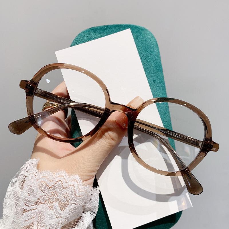 Tr90 Retro Round Frame Anti-Blue Glasses Women S Flat Light Plain Face White Eye Frame Can Be Equipped With Myopia 2309
Tr90 Retro Round Frame Anti-Blue Glasses Women S Flat Light Plain Face White Eye Frame Can Be Equipped With Myopia 2309