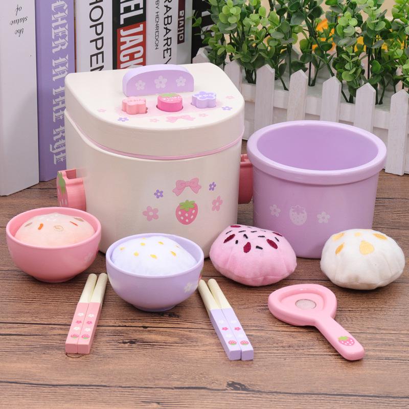 Children s Wooden Playhouse Cooking Toy Set: Electric Rice Cooker and Kitchen Appliances 17.5 x 17.5 x 19.5 cm
Children s Wooden Playhouse Cooking Toy Set: Electric Rice Cooker and Kitchen Appliances 17.5 x 17.5 x 19.5 cm