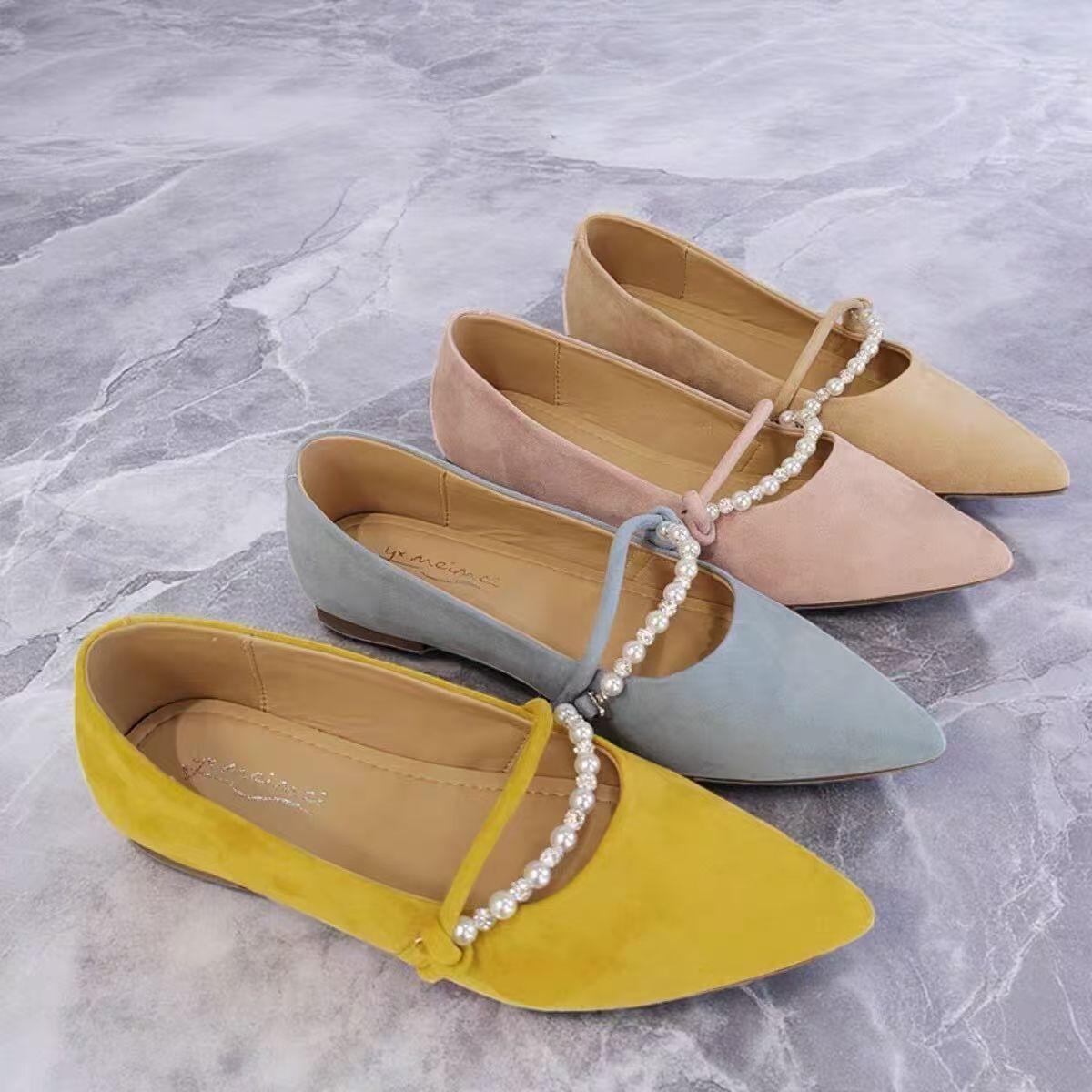 2025 summer new rhinestone beaded pointed shallow mouth women s shoes blue Mary Jane shoes women s super flat heel fashion shoes 35
2025 summer new rhinestone beaded pointed shallow mouth women s shoes blue Mary Jane shoes women s super flat heel fashion shoes 35