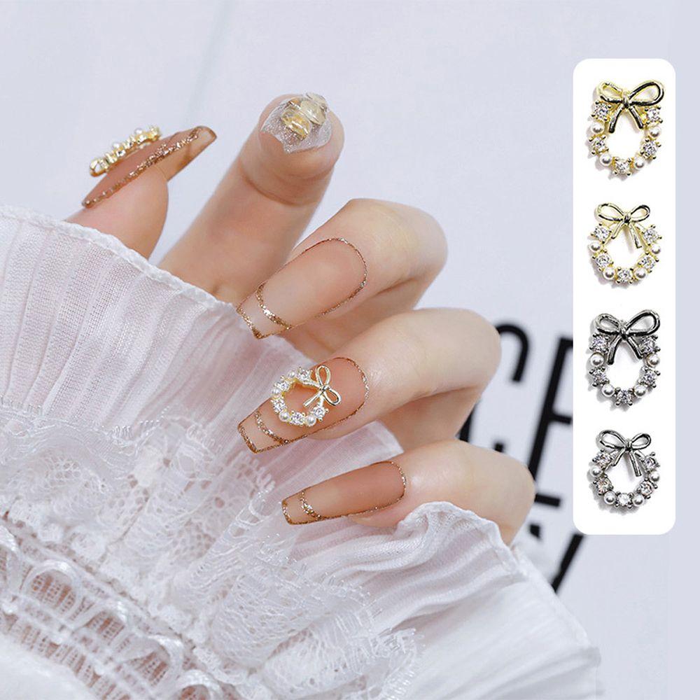 Pearl Zircon Bowknot Flower 3D Nail Art Decorations DIY Nail Jewelry Manicure Accessories Wreath Small silver
Pearl Zircon Bowknot Flower 3D Nail Art Decorations DIY Nail Jewelry Manicure Accessories Wreath Small silver