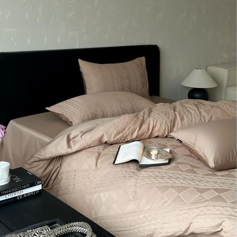 Lilang Aman Chun Ye Brown King Size Bedding Set
Lilang Aman Chun Ye Brown King Size Bedding Set