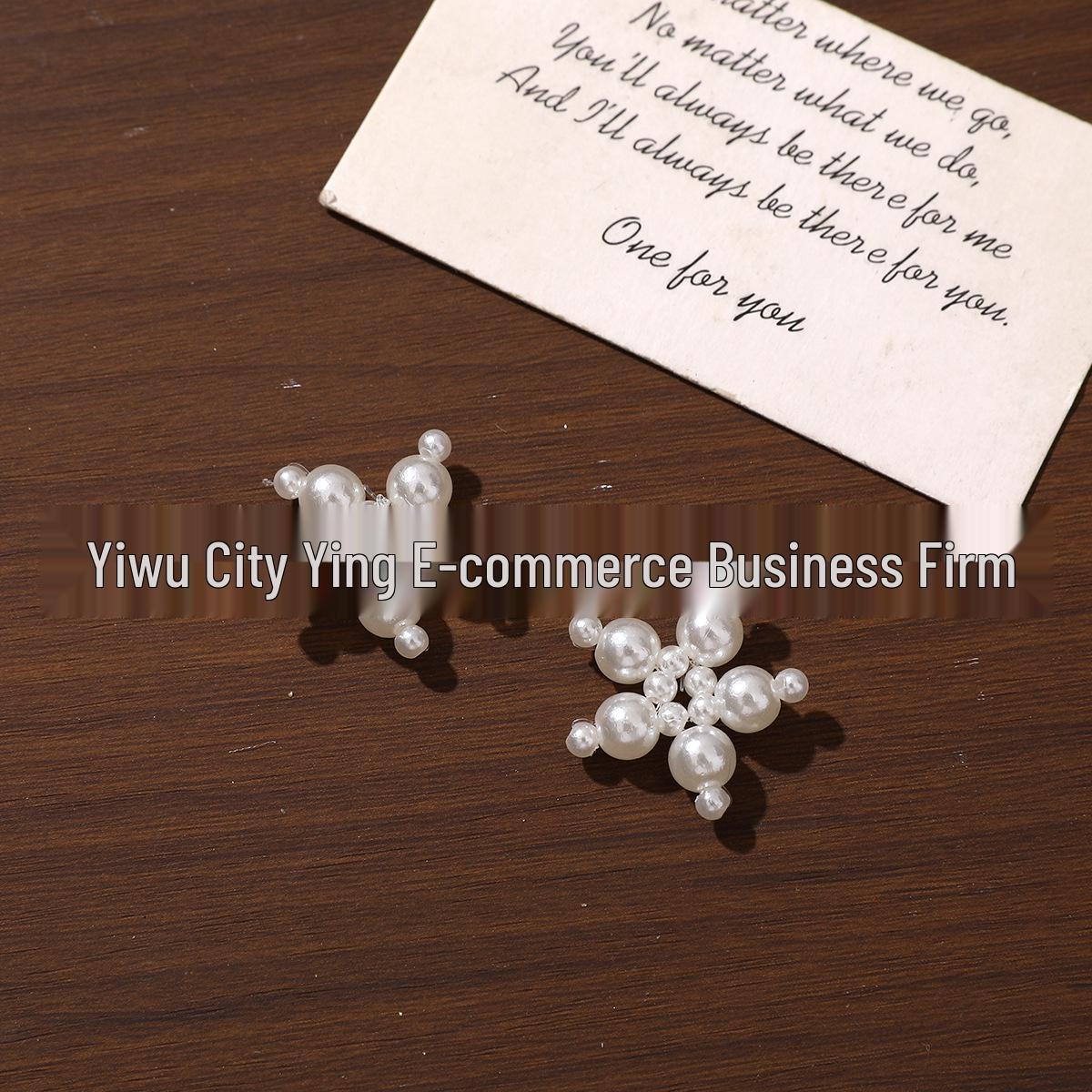 Korean Fashion Imitation Pearl Star Pentagram Earrings, Dangles, Keychain, Shoe Buckle, and Pendant Accessories
Korean Fashion Imitation Pearl Star Pentagram Earrings, Dangles, Keychain, Shoe Buckle, and Pendant Accessories