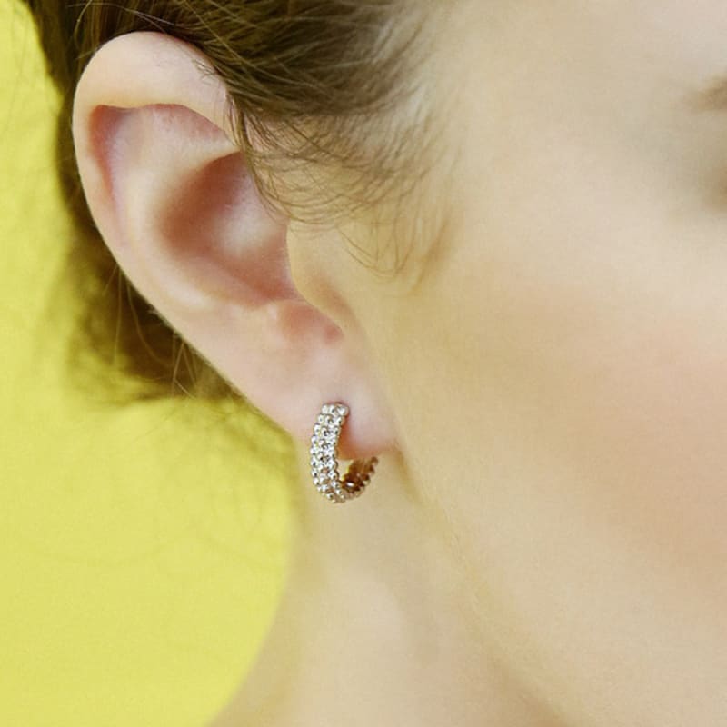 Shertz Ball One-Touch Ring Earrings (14k) yellow gold
Shertz Ball One-Touch Ring Earrings (14k) yellow gold