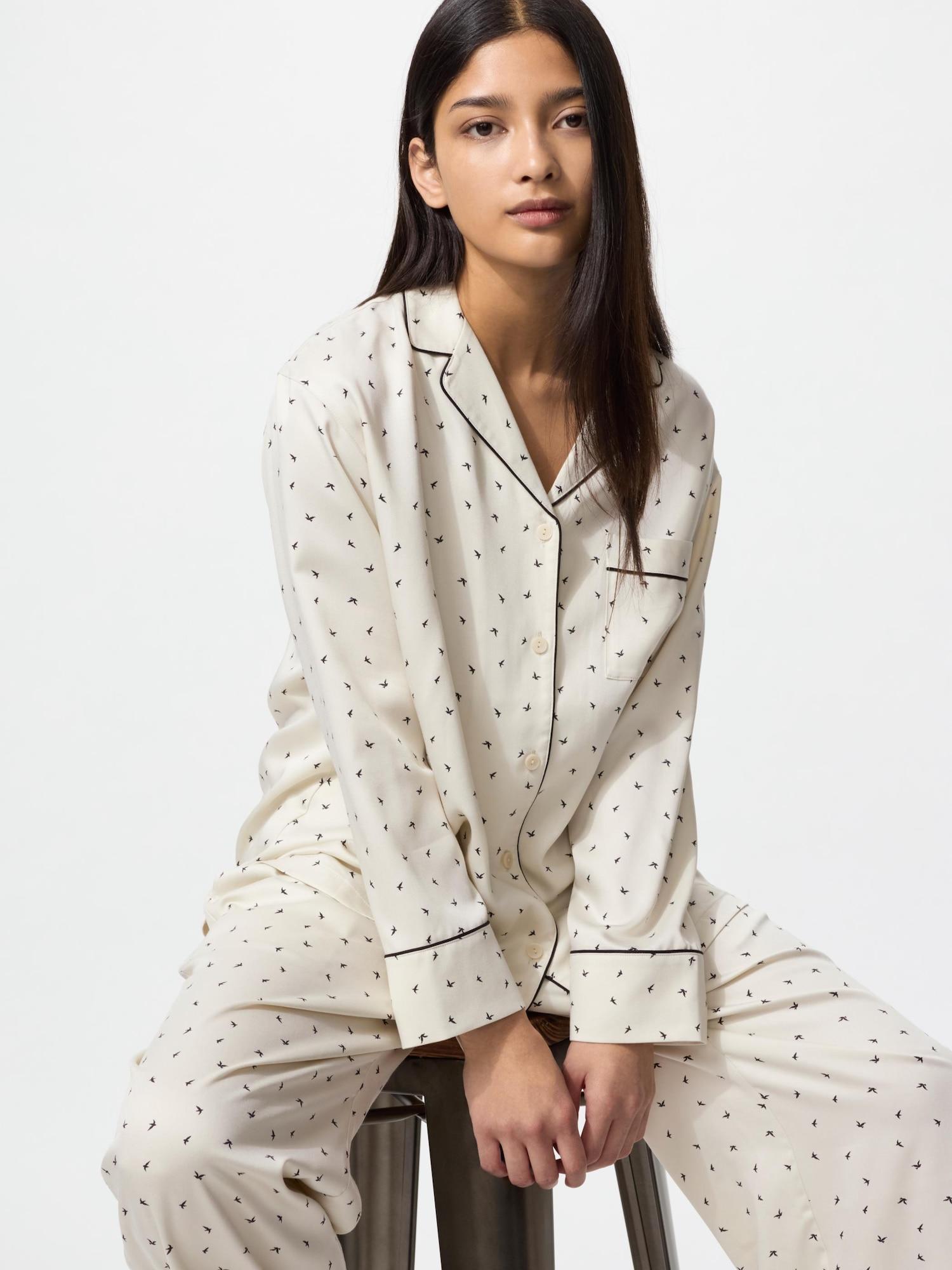 Пижама атласная Uniqlo с длинным рукавом с принтом 30 NATURAL/WOMEN S
Пижама атласная Uniqlo с длинным рукавом с принтом 30 NATURAL/WOMEN S